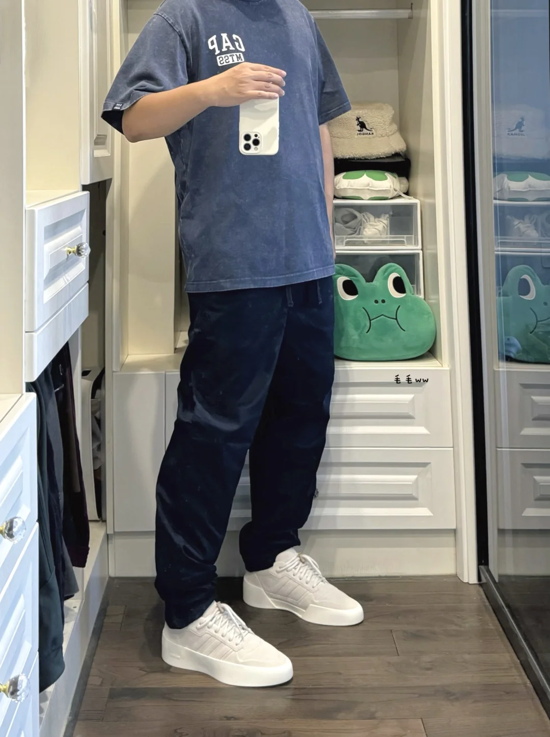 藏青色系｜锥形裤穿搭