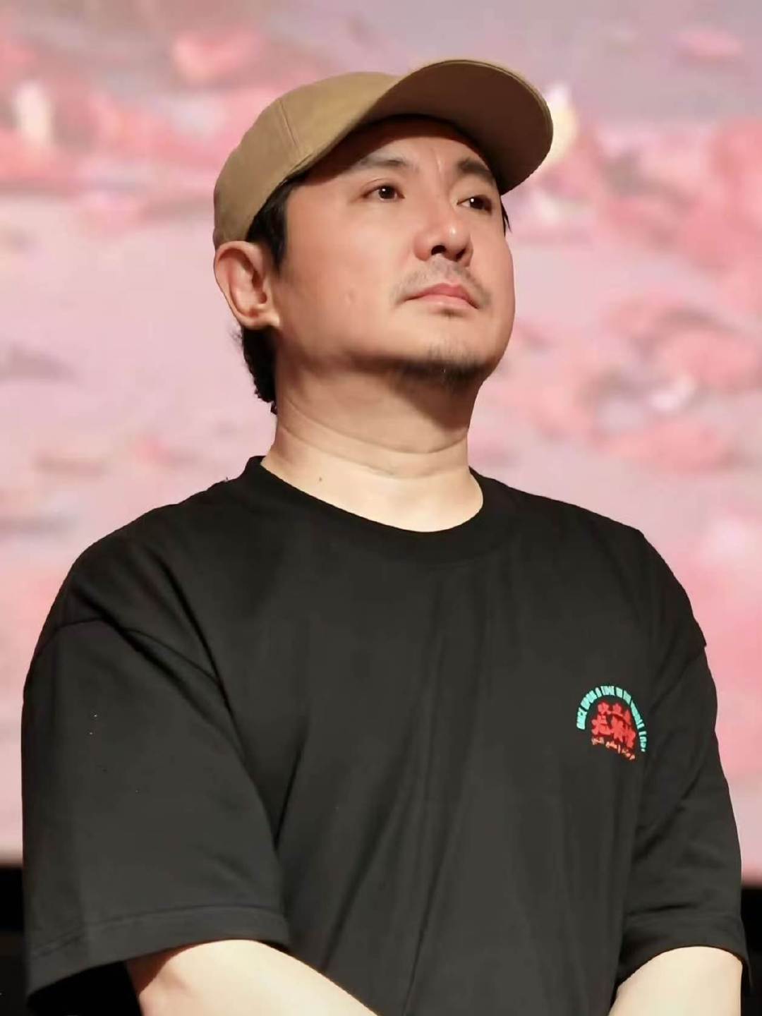 沈腾这就是口碑 沈腾用实力拓宽自己的戏路，龙餐馆里的徐福让人完全忘记他喜剧演员的