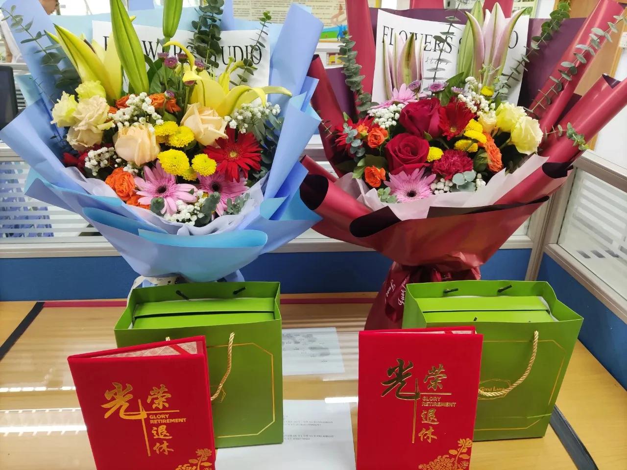 找工作一定要进大厂，越大的厂越好，制度越完善，越容易做到退休，退休年龄到了还有欢