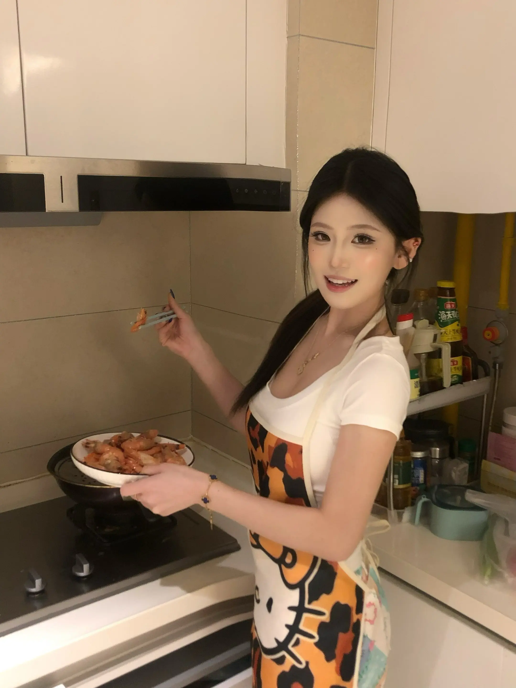 喜欢不能当饭吃 但你喜欢我的话我可以做饭给你吃