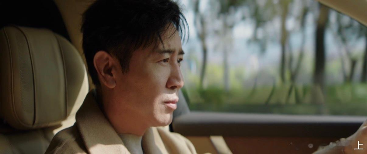 上市两周年加冕 豪华真旗舰就选问界M9 放眼几年前，提到旗舰可能第一时间冒出想法