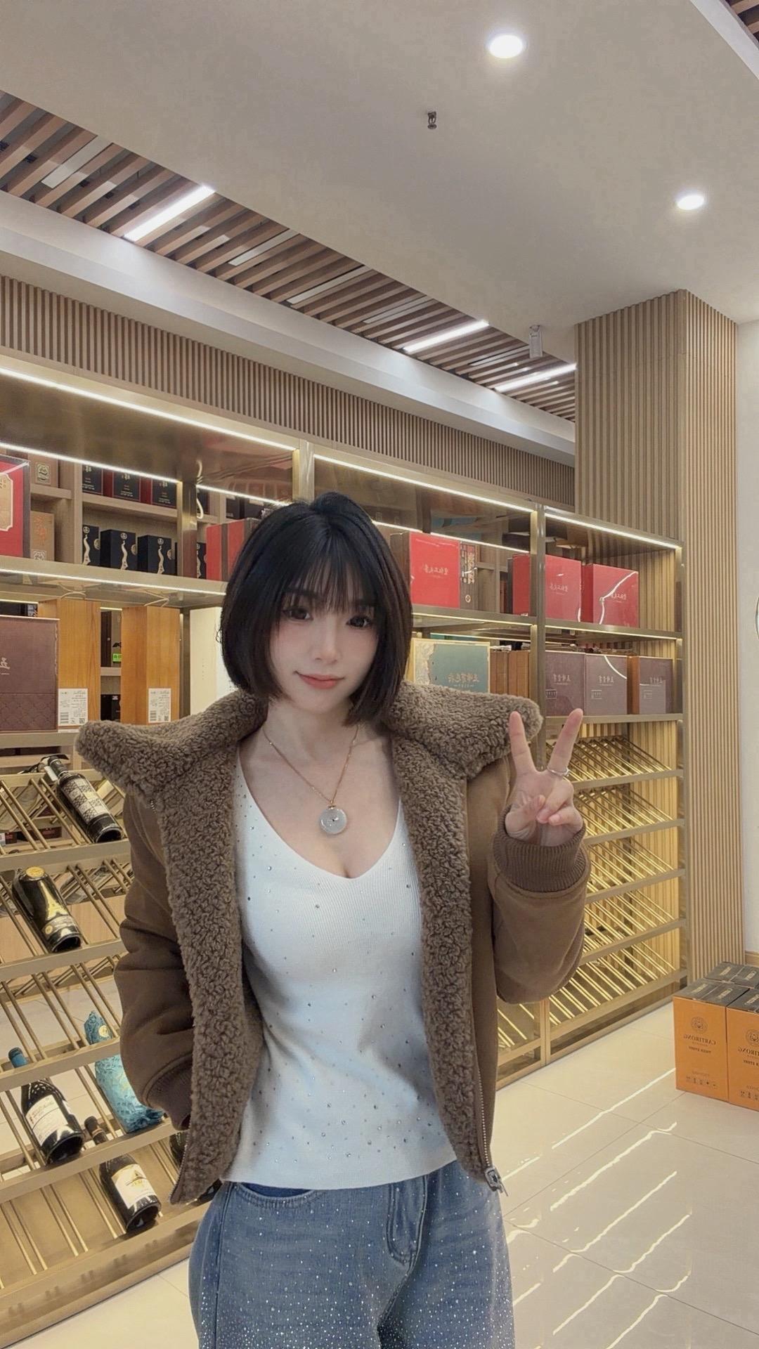 你为什么只喜欢身材好长相好性格好的啊 我的晚上好看不见吗