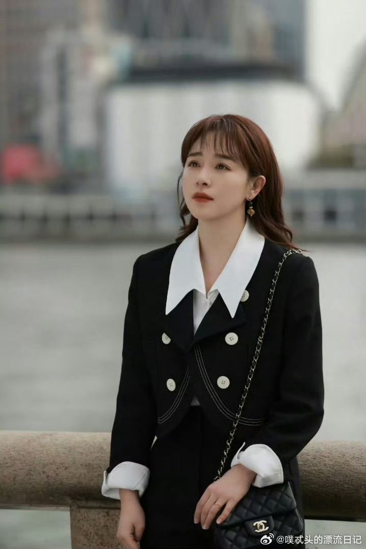 乘风姐姐初舞台营业状态乘风2026满心欢喜奔赴舞台，眼里闪着星光，准备好看她们尽