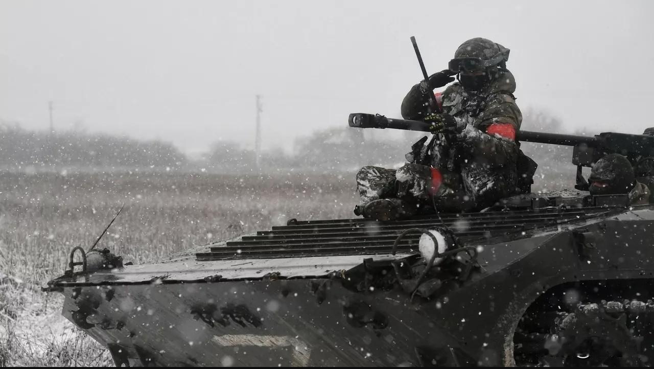 俄新社消息：当地时间2月24日，正值俄乌冲突爆发四周年之际，英国政府发布新一轮对