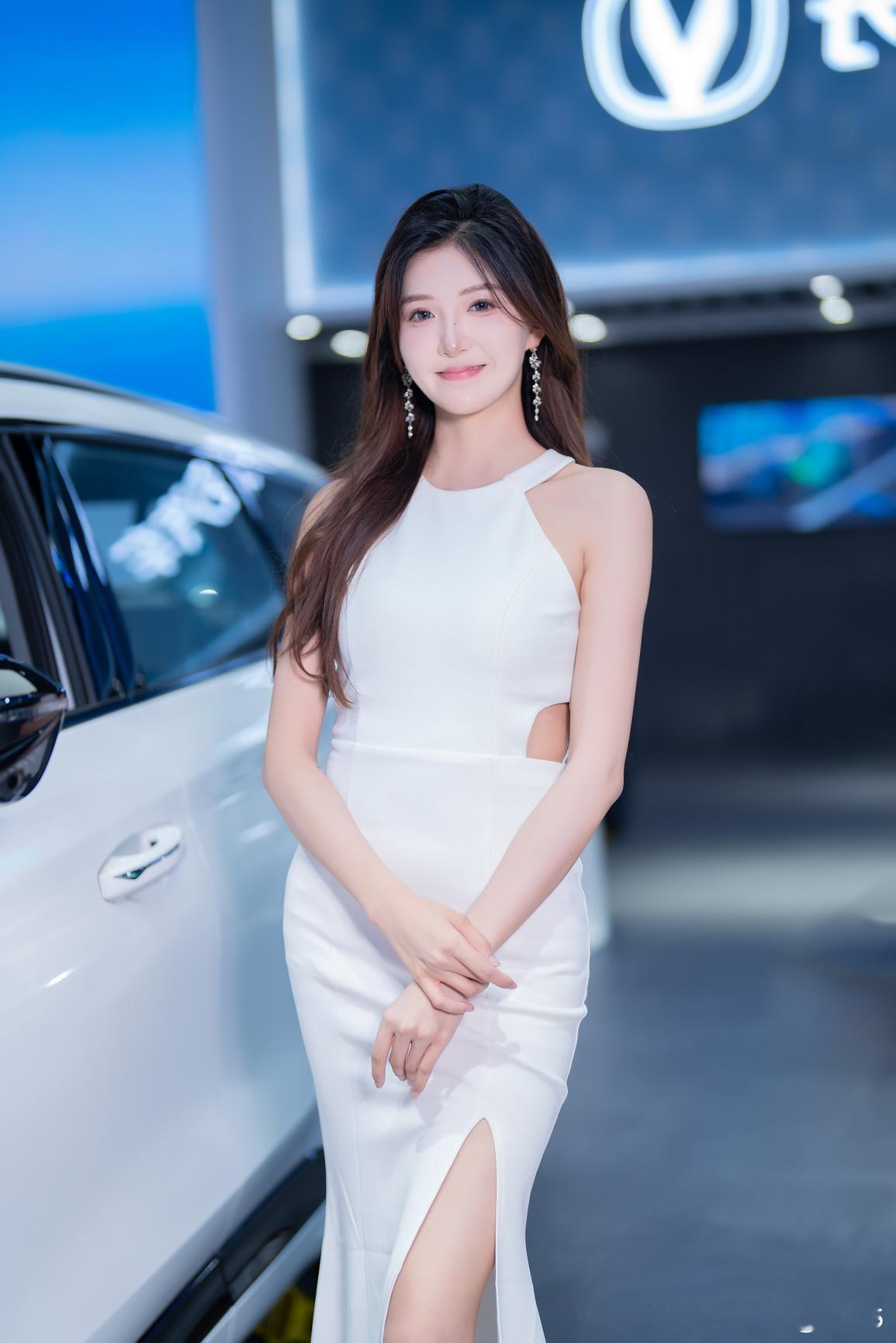 聆听猎人的车展日记聆听在广州车展猎人与车展 2025 国庆广州车展想把图片带回家