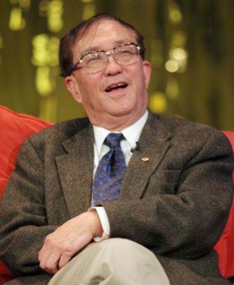 谢晋一家六口已经全部离开人世，最小的儿子谢衍也在2018年因肺癌走了，才59岁。