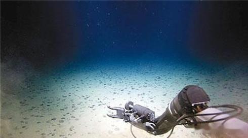 海底稀土够日本用800年？专家泼冷水海底稀土这事确实被外界吹得太神了。稀土是芯片