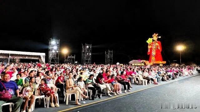 受邀亮相新加坡“春到河畔2026”新春庆典活动。[烟花][烟花]
为新加坡各界民