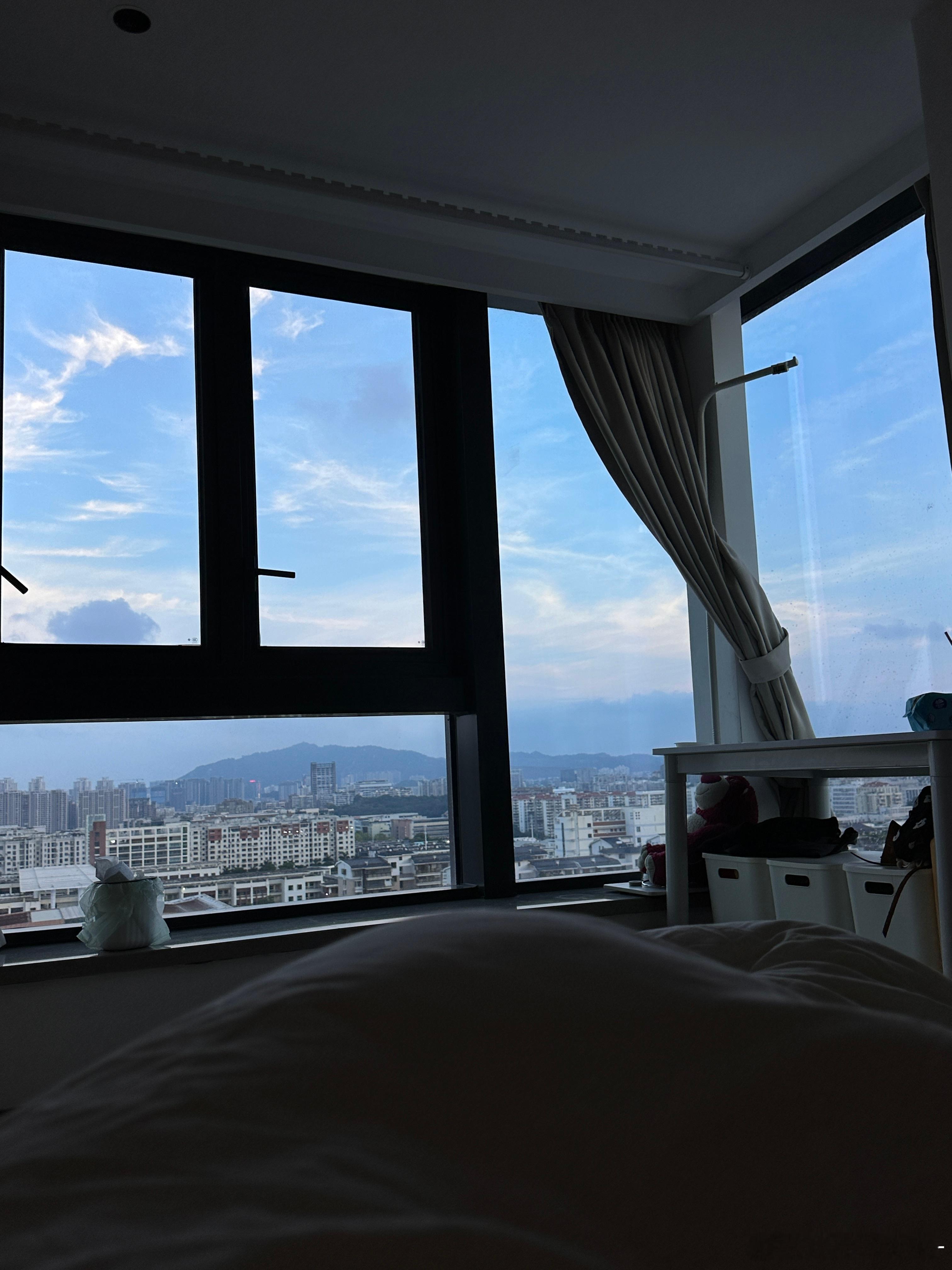 上次这么安稳的无所事事，还是在疫情的时候。 