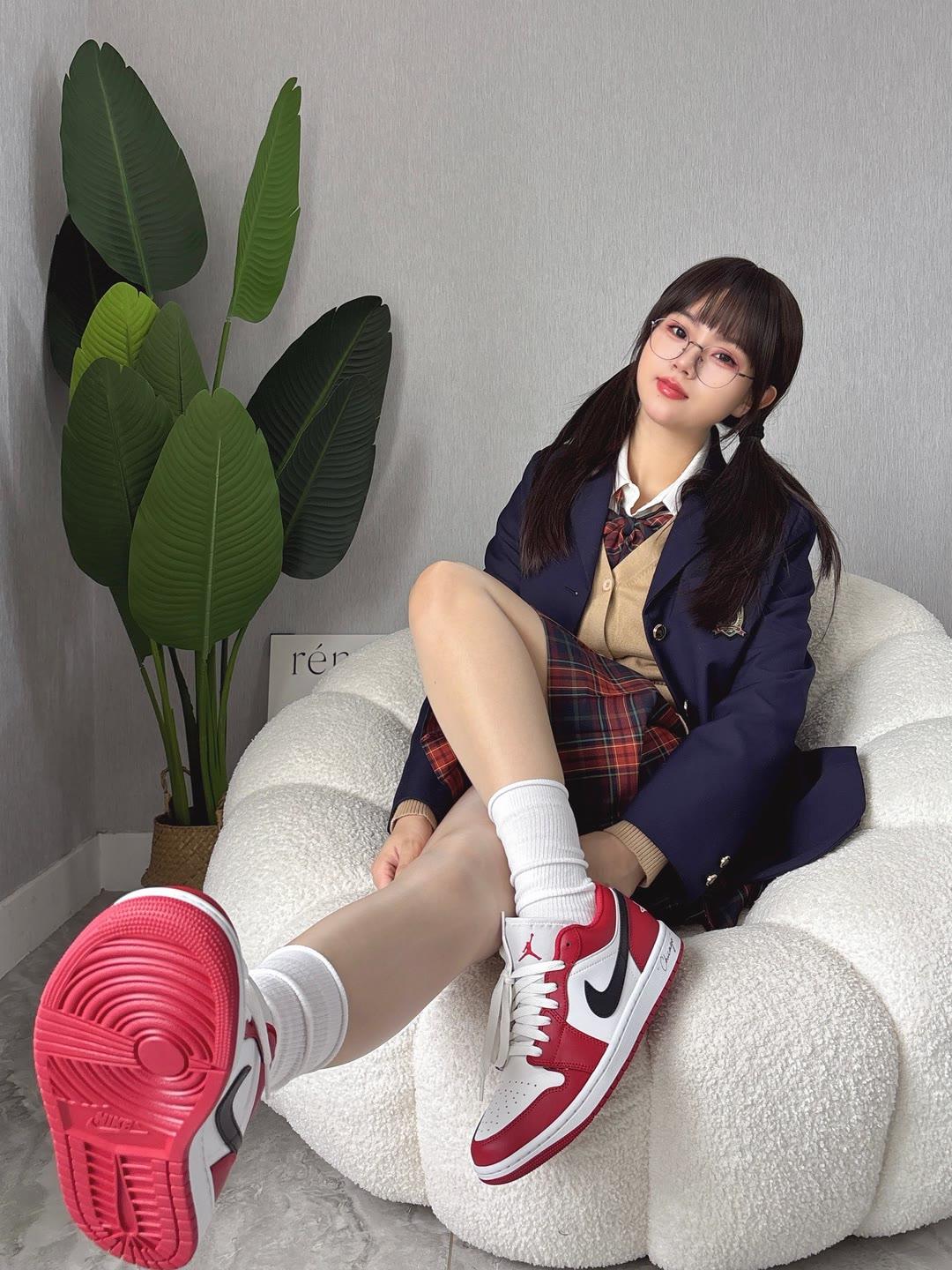 青春校园风，少女心满满！👩‍🎓💚👟