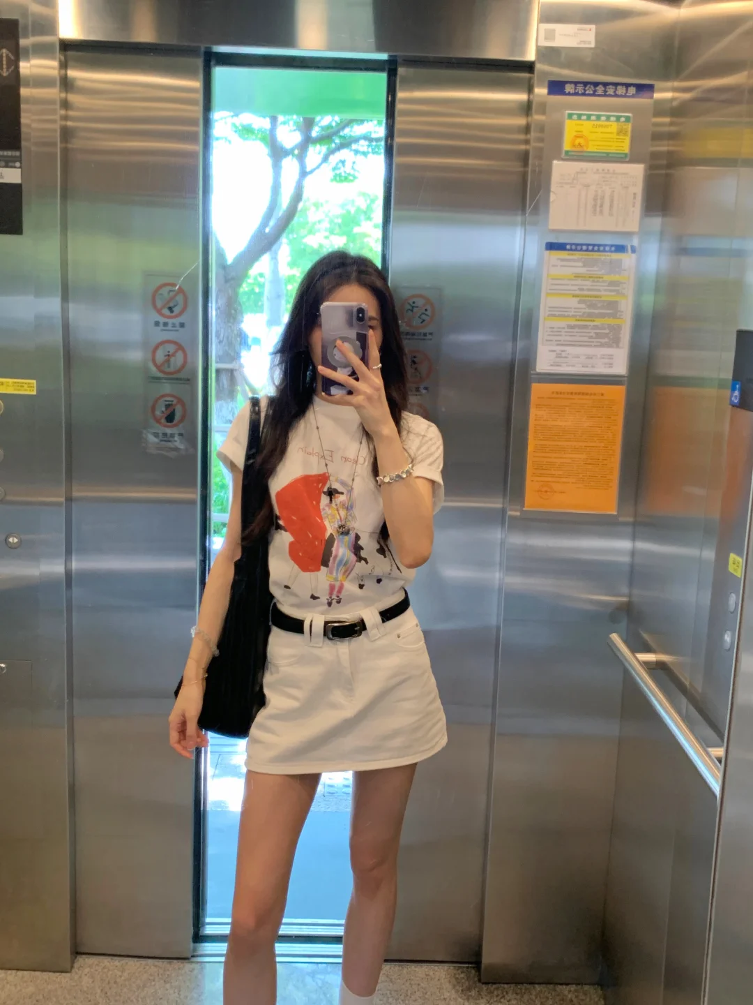 电梯检阅｜清爽白色系的小男孩风