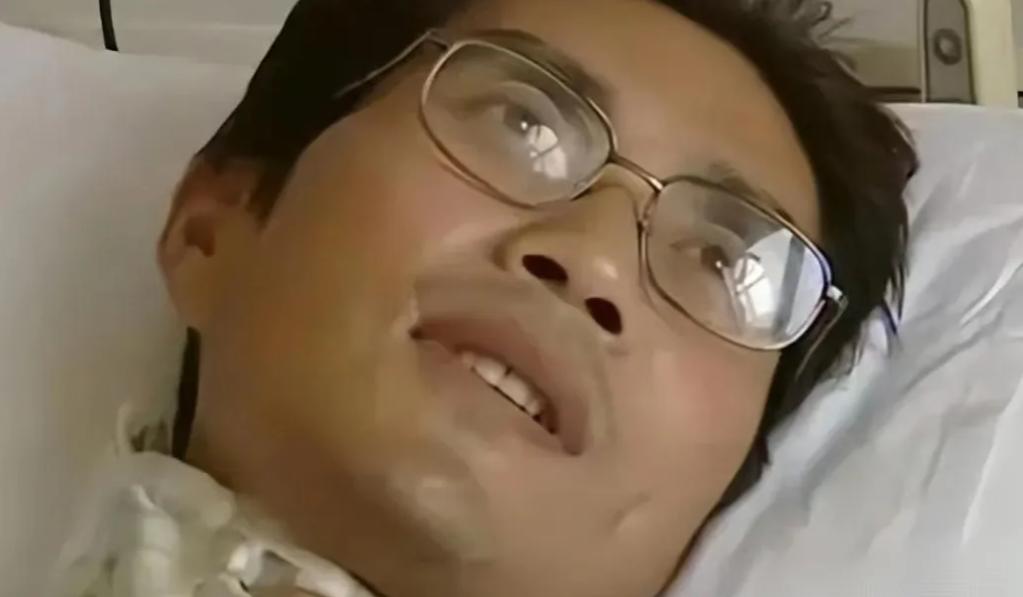 俗话说“血浓于水”，但在生死考验面前，这句话有时候简直就是个笑话。山东一个一米八