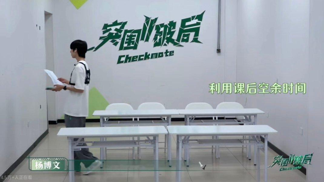 内心丰盈者 独行也如众 