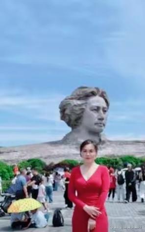现在的橘子洲头，已成了千千万万国人的打卡地。来到这里领略新中国缔造者当年的青春风