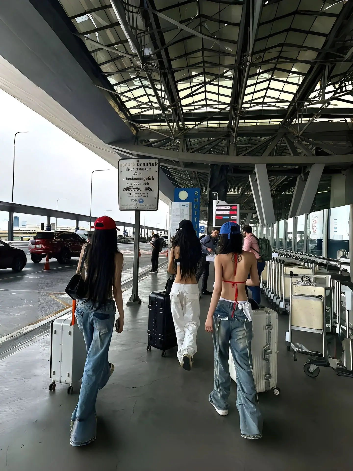 你既然可以一个人走南闯北 那就什么都不要将就.