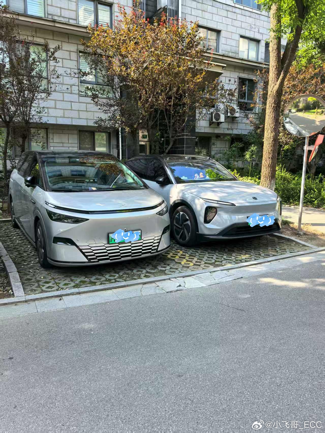 兄弟现在是蔚来NT2.0 ES6的车主，现在想增购一台5个座位以上的车，扛不住了