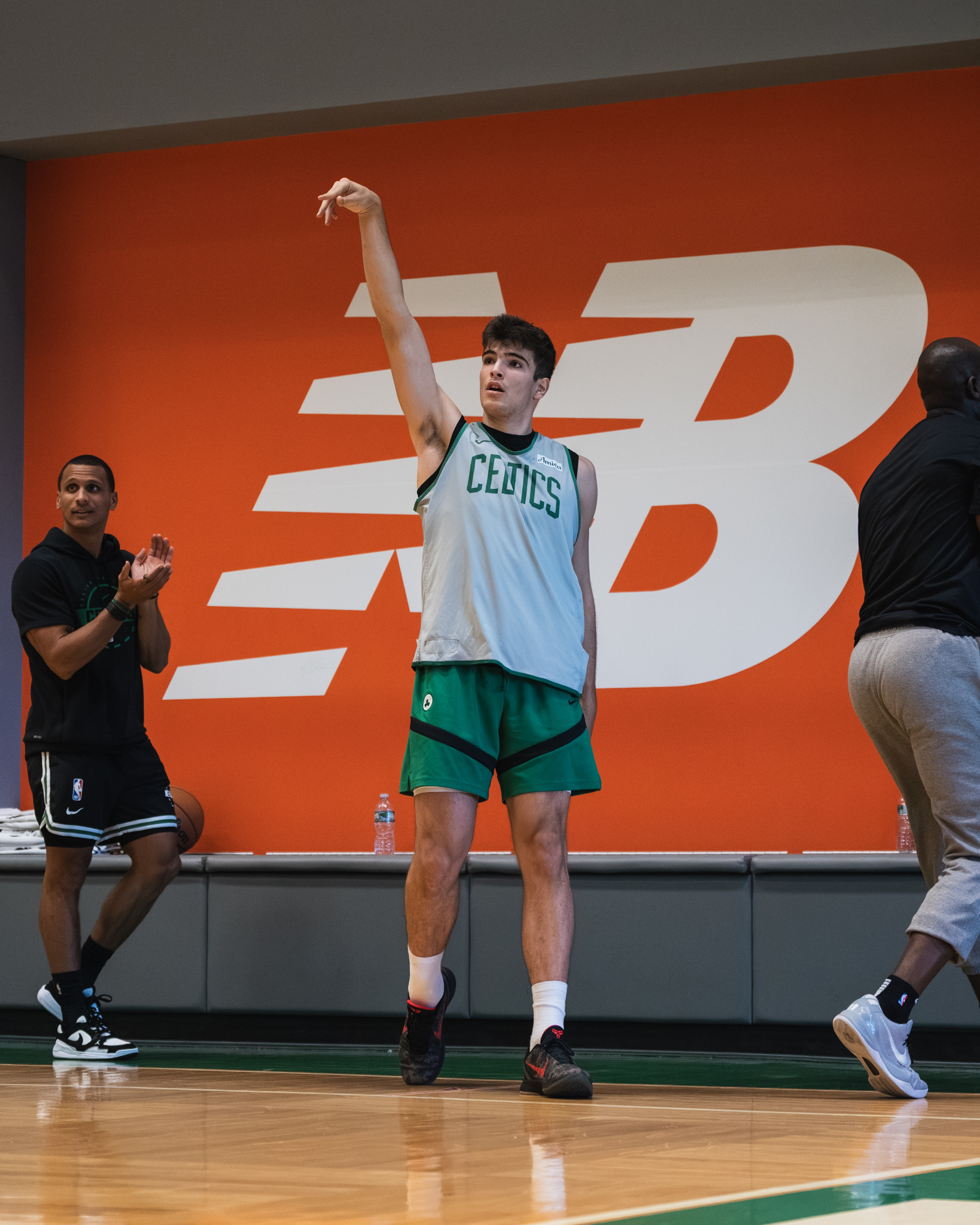 揭幕战的脚步越来越近！波士顿凯尔特人[超话]BLEEDGREEN ​​​