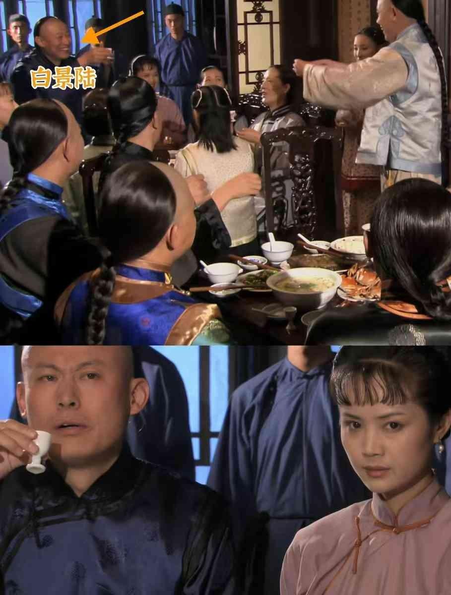 景陆一个人坐在女眷那桌。
加把椅子不就完事了吗，非得把人晾到隔壁去？
《大宅门》