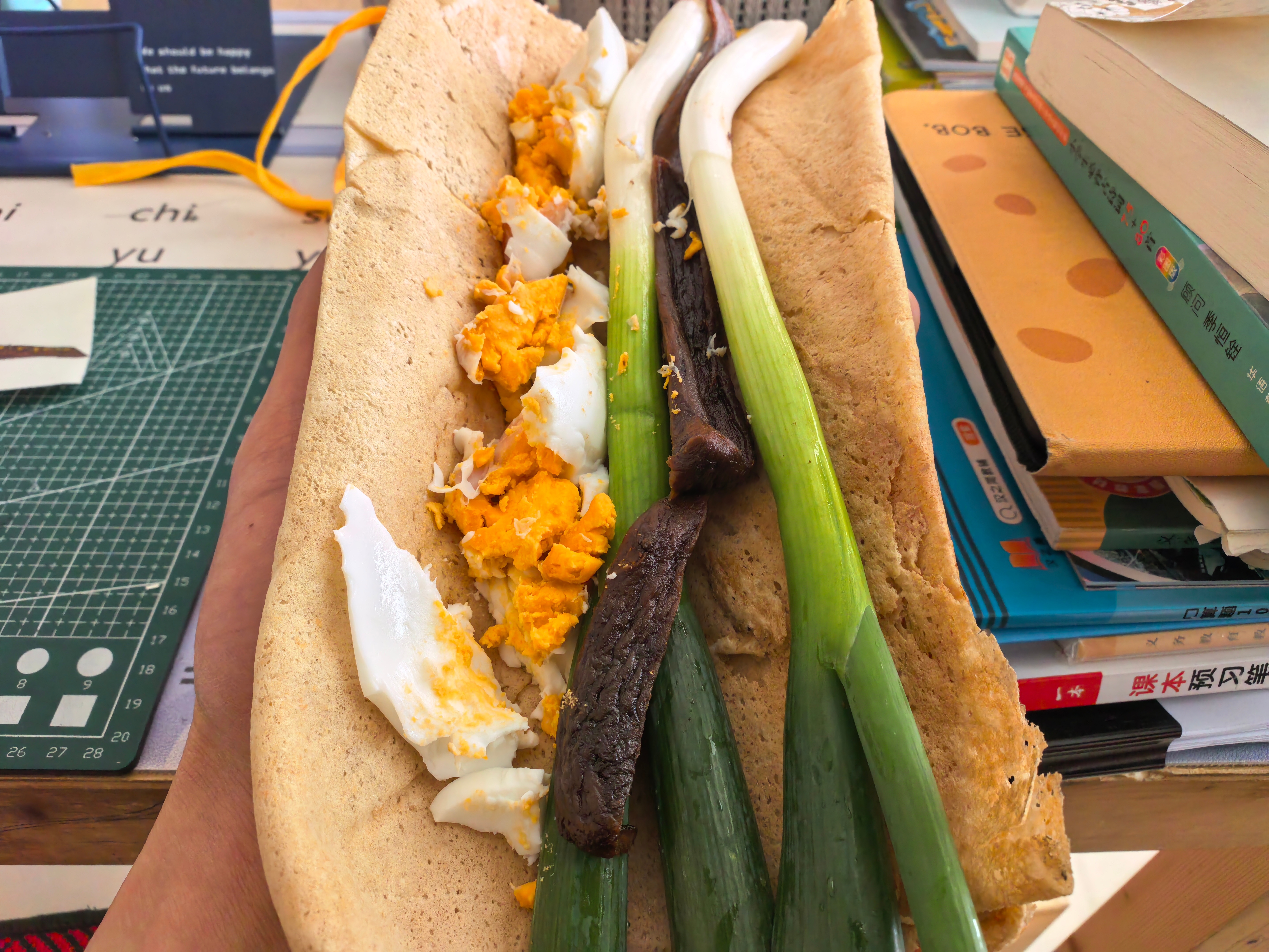 临沂的老乡们应该知道这个煎饼的含金量 临沂