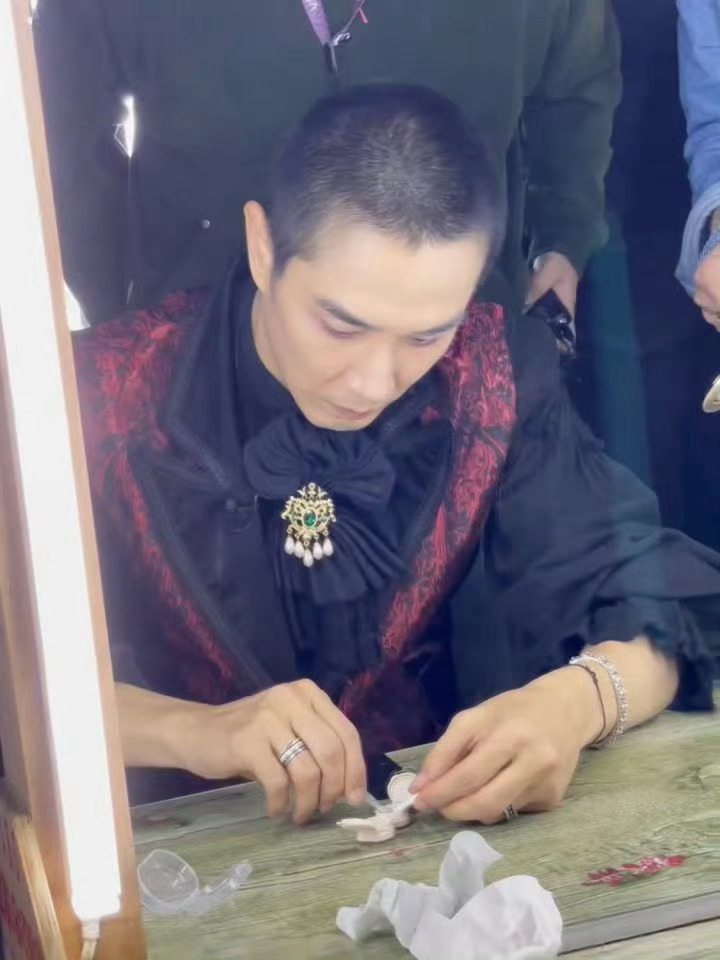 期待！铉哥加油 [爱你] 李承铉[给力][给力][给力]铉哥总决赛加油 希望你得