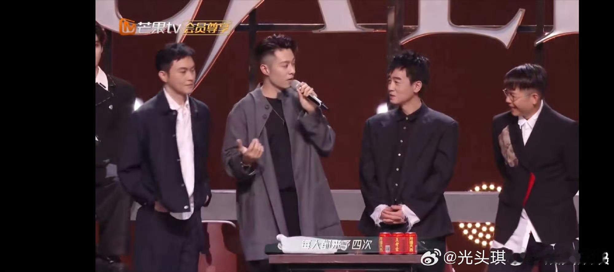 大湾仔的底气是来披哥次数最多五季披荆斩棘元老级阵容，从初代"友情岁月"杀到最新季