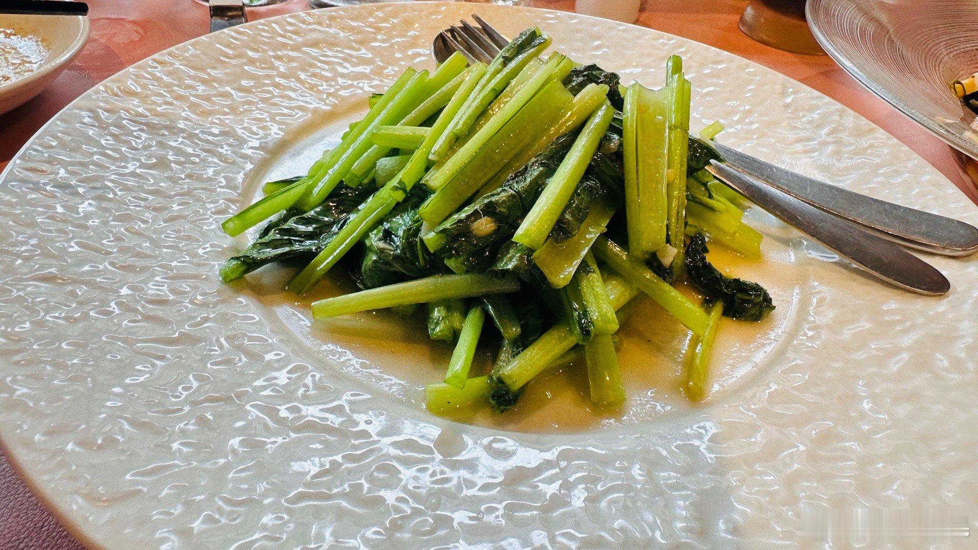 京都美食新发现——🎺讨好味觉与视觉的艺术在此得到了淋漓尽致的发挥～～先是主料的