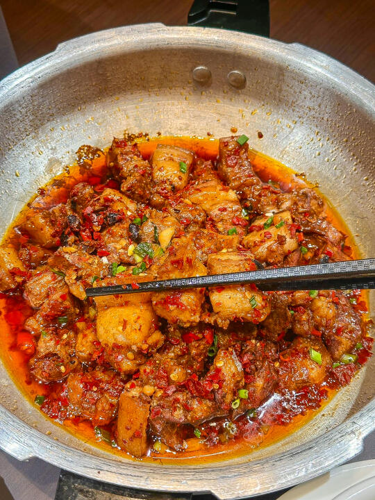 这才是长沙本地人爱吃的湘菜馆子！