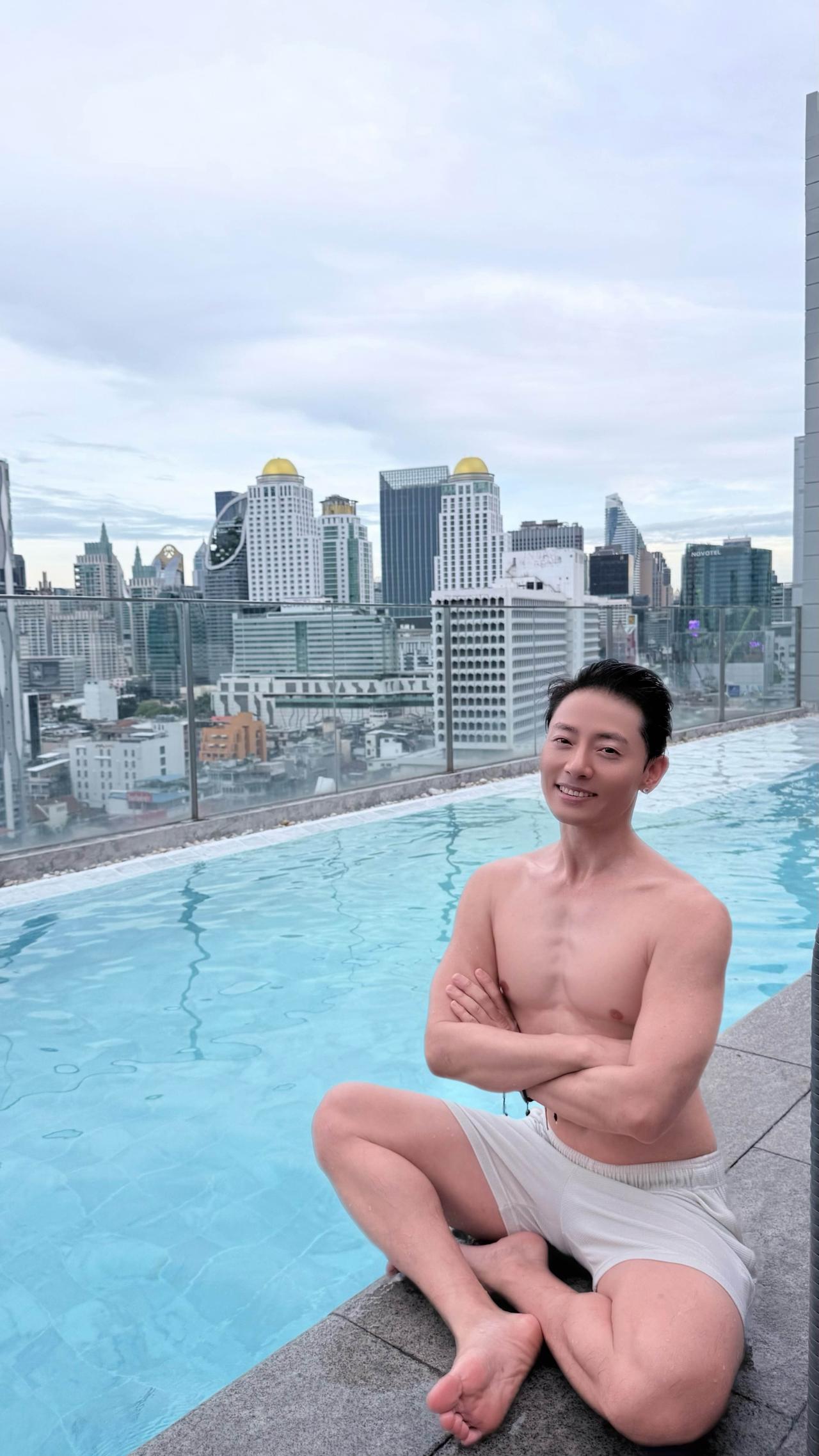 神威游泰国｜曼谷Akara，藏在水门旁的复古洛可可梦境

Akara一词源自梵语