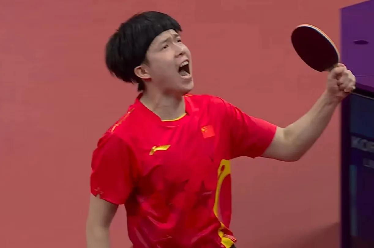 #杭州亚运会# 乒乓球男团决赛，中、韩争冠。韩国张禹珍缺阵。

第一盘：王楚钦3