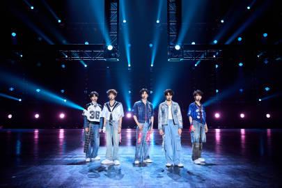 top登陆少年团的成员看着很光鲜，小小年纪就成名了，实际上他们连自由都没有，就算