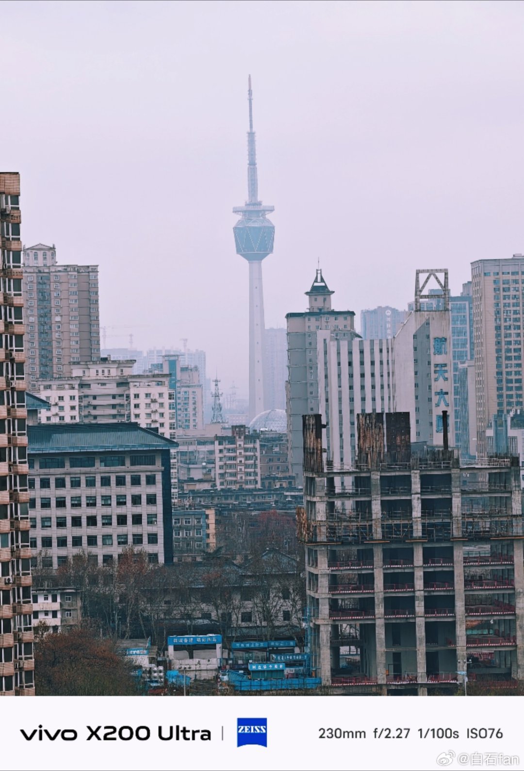 现在的手机，长焦就应该成为标配这玩意拍的视角和空间压缩感很适合记录生活vivo 