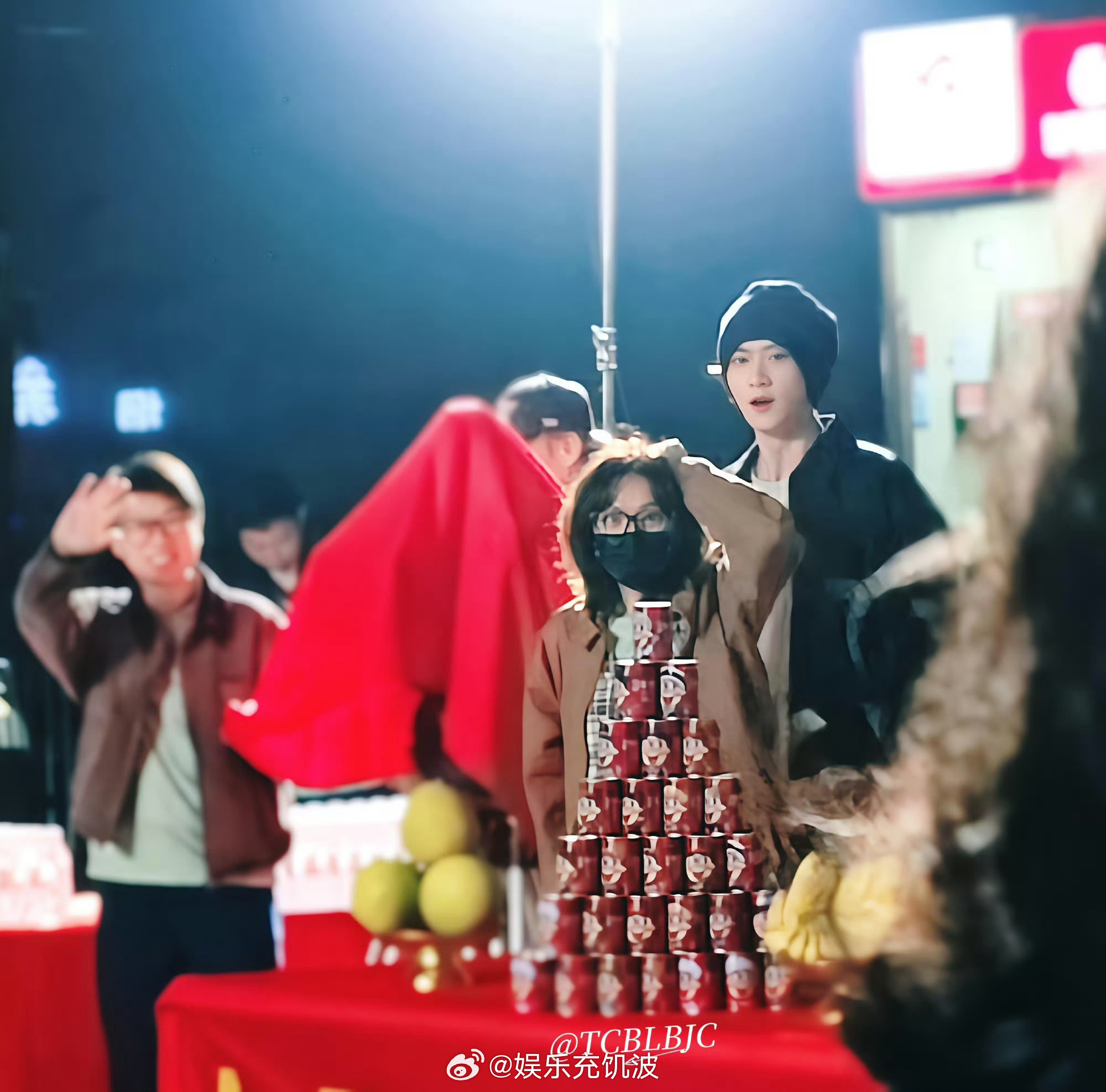 文淇周柯宇身高差文淇周柯宇cp感这对身高差与cp感双在线，颜值演技双搭，新片开机