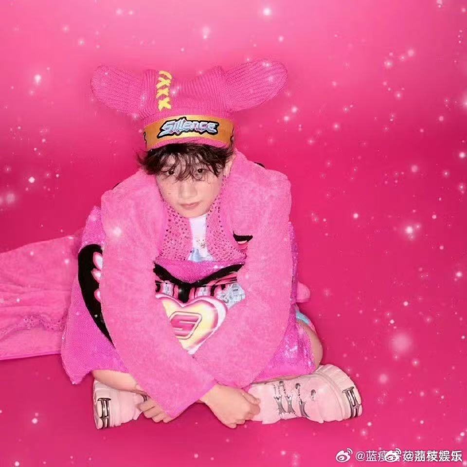 汪苏泷到底要问什么问题 每天都在蹲汪苏泷的问题，悬念感拉满，越不说越想知道，到底