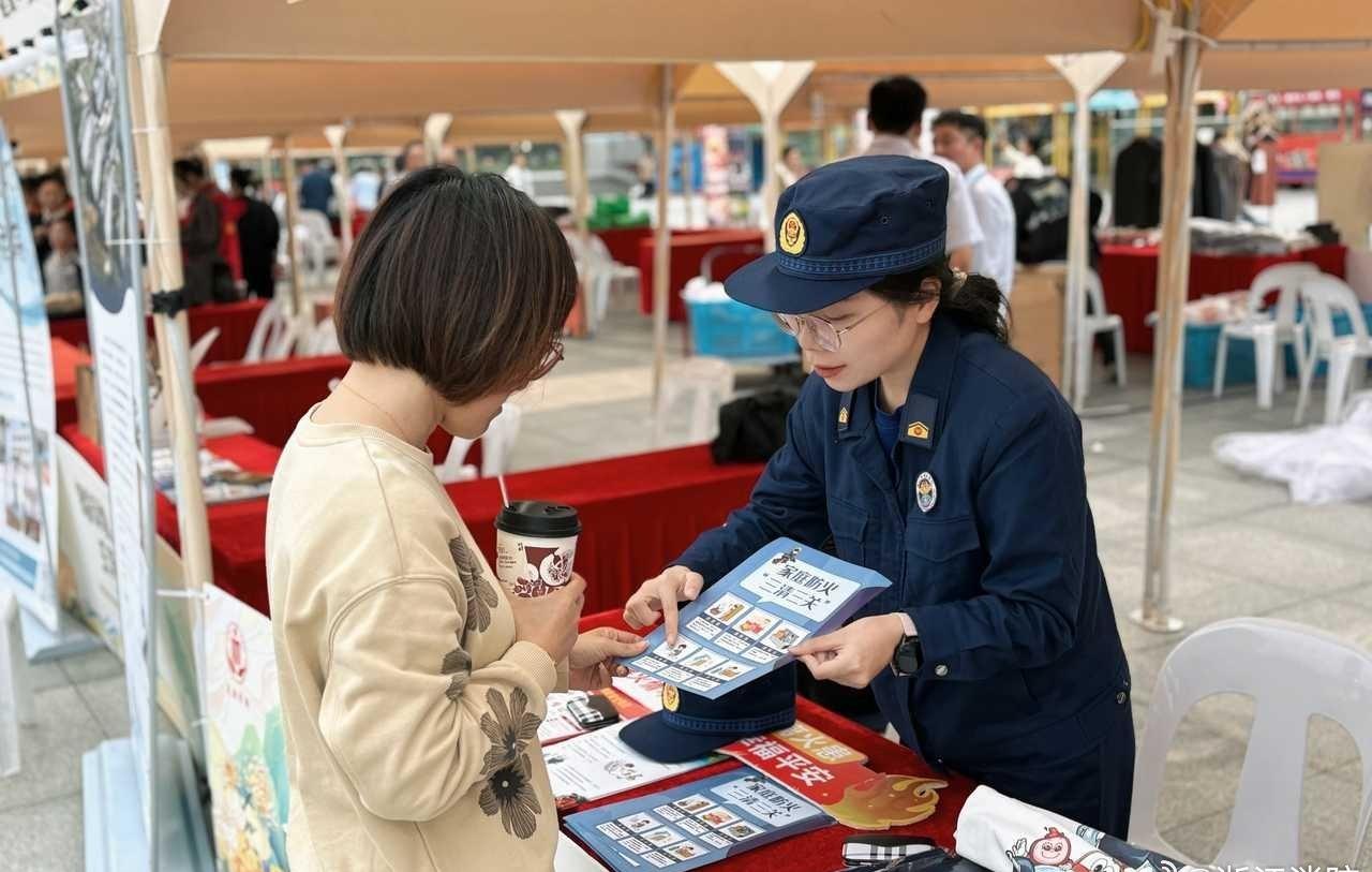 浙江消防周末结束啦，早点休息吧！晚安