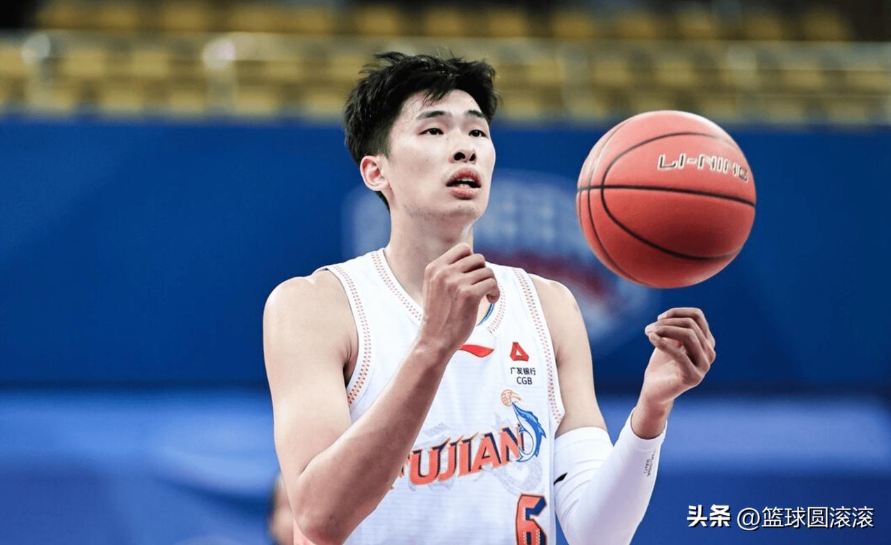 [赞][赞][赞]邹阳：天赋锋线肉眼进化，福建男篮的全能尖刀！
 
从清华CUB