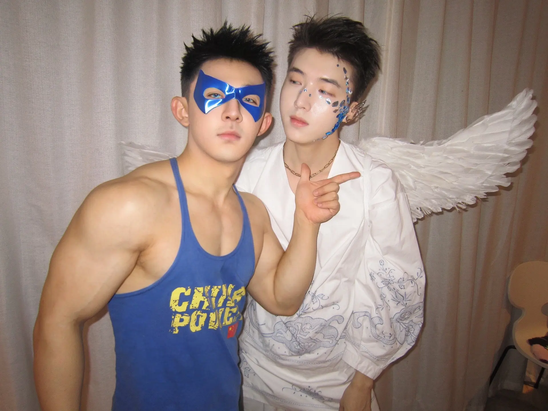 🦸🏻罗宾特特和他的小队成员们！