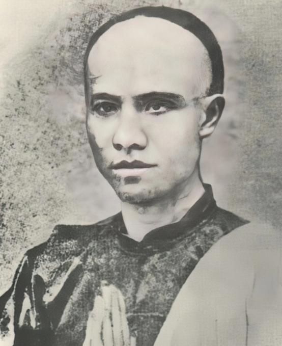 1898年谭嗣同遇害，高官父亲为防儿媳悲痛自杀，用了一个“狠招”。

1898年