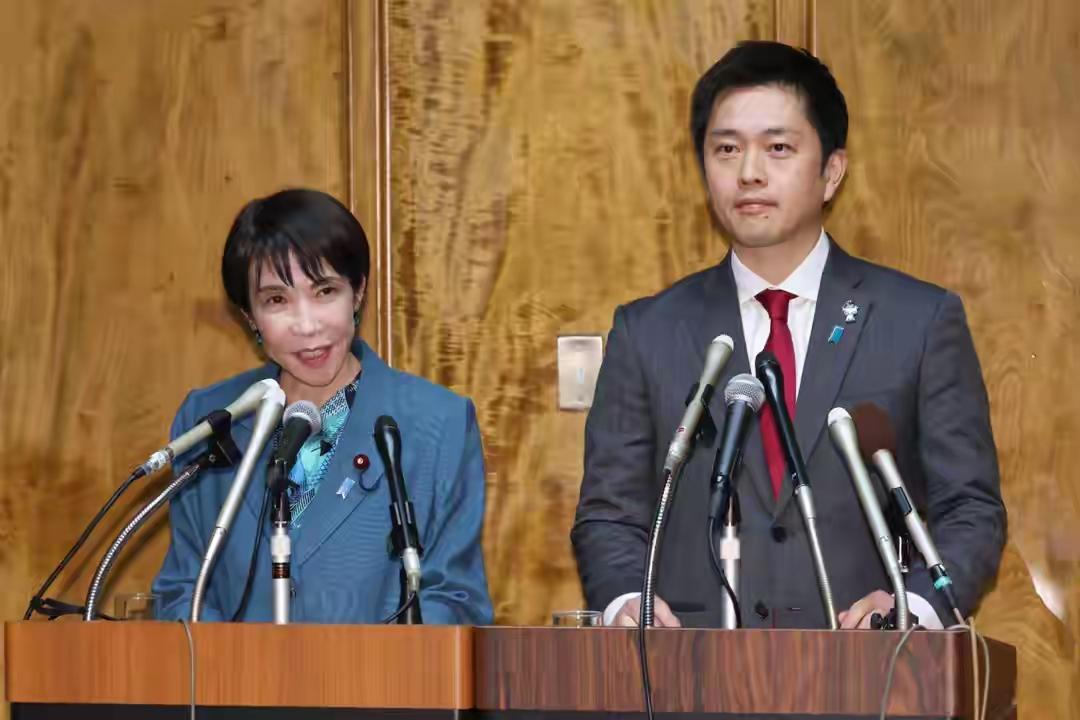 中方反制效果显著，高市早苗还没意识到严重性，055大驱开始集结