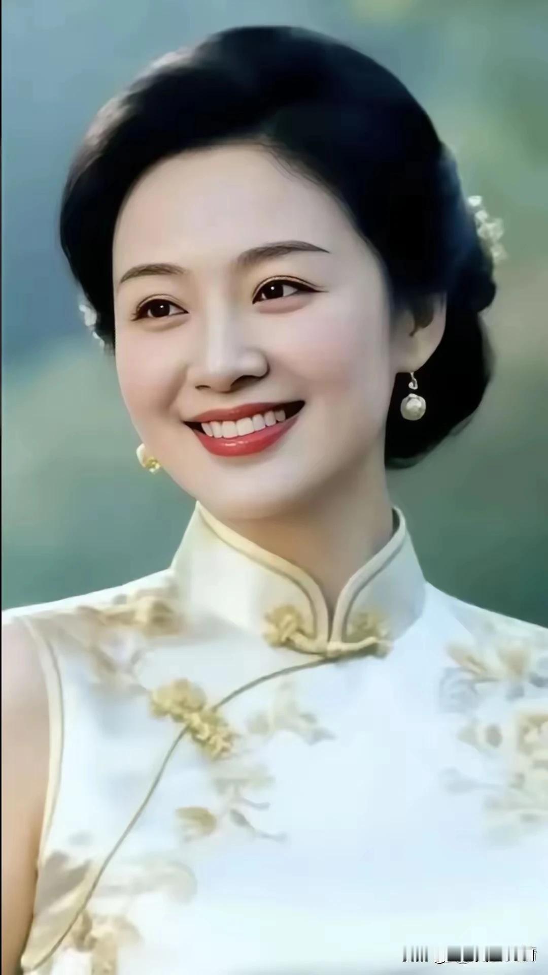前面三句写得朴实，字里行间尽显生活气息[赞][赞][赞]我续尾句：“勉得与人盲争
