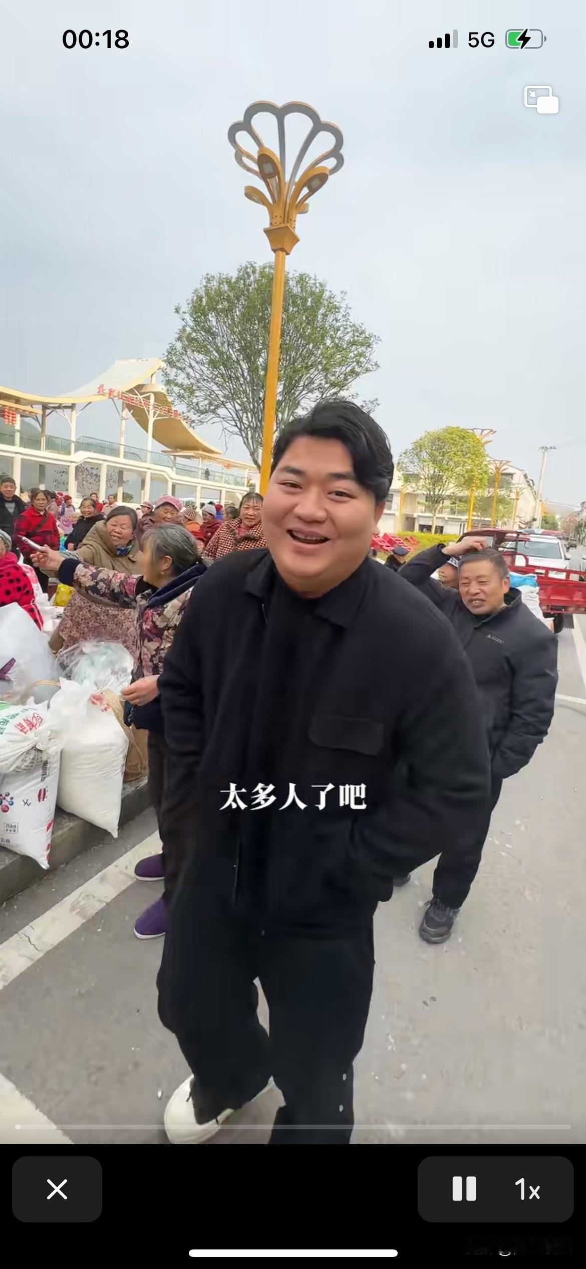 大家不在意他是全红婵的哥哥，在意他的人品和他的产品，价格合适，需要的农产品都会找