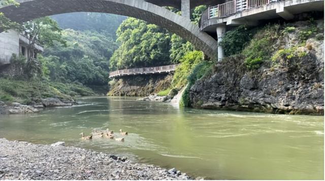 贵阳|行游贵阳（四）｜开阳半边山瀑布