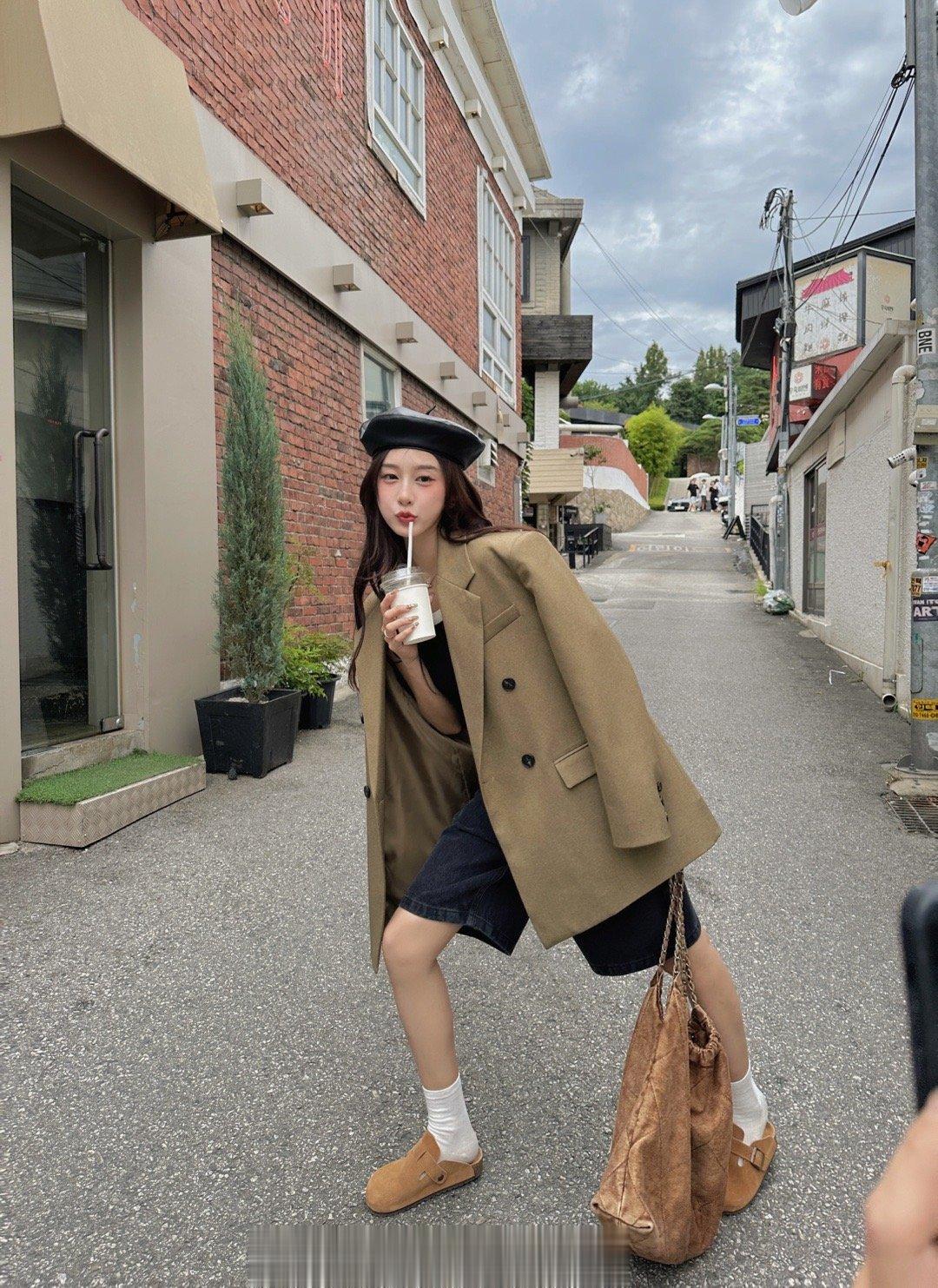 韩国首尔女孩来报道[污]  ​​​