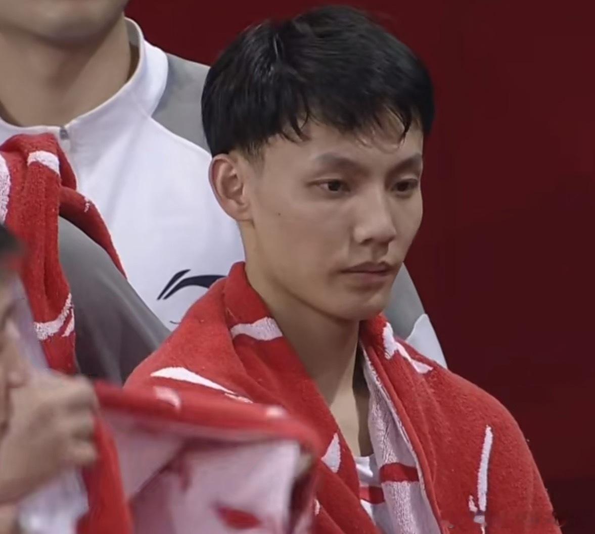 【赛后战报】陈家政生日夜广东客场大捷 奎因42分统治比赛比赛概况在陈家正的生日夜