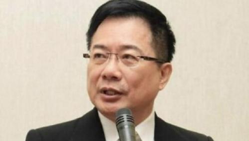 解放台湾后，台湾不能再次建省，更不能设省会，历史留给我们的教训太惨痛了，如果谁要