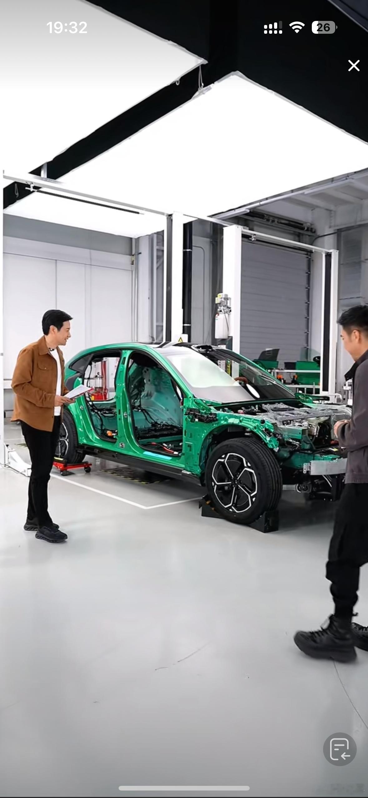 我这个人审美比较传统，比较保守，所以我一直都喜欢长车头，也就是大家总说的长L11