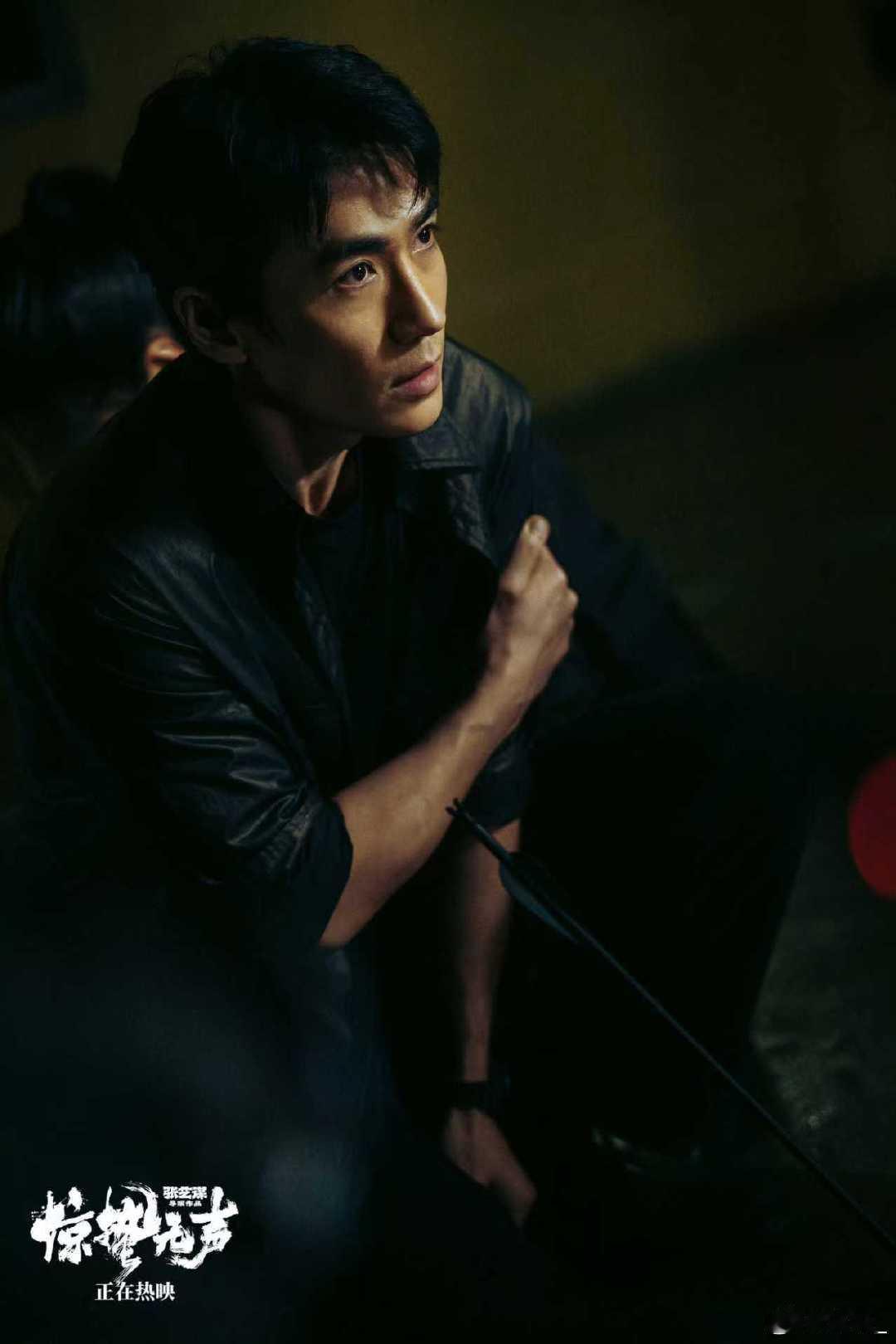 假天才黄凯真演员朱一龙 朱一龙用专业与细腻证明，哪怕是高开低走的角色，也能被演绎