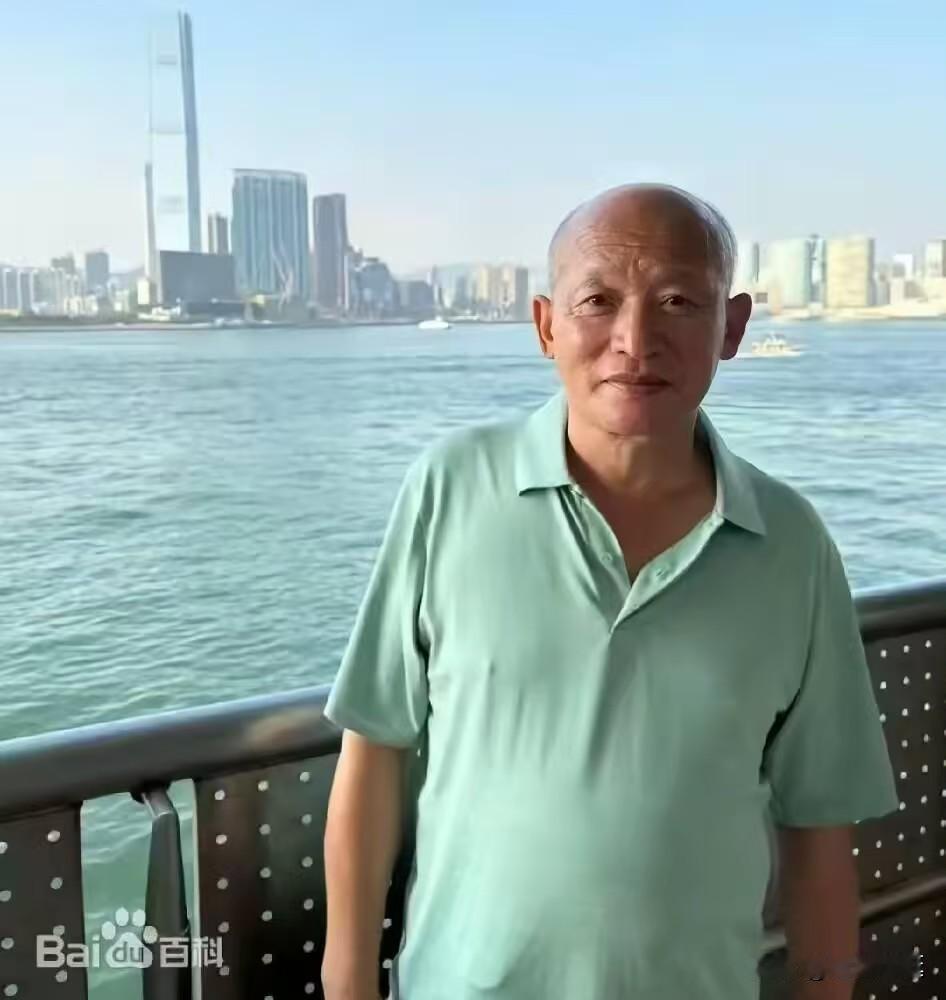 太蹊跷了！湖南邵阳64岁男子唐又林，在当天下午13点40分，告诉妻子他出去下象棋