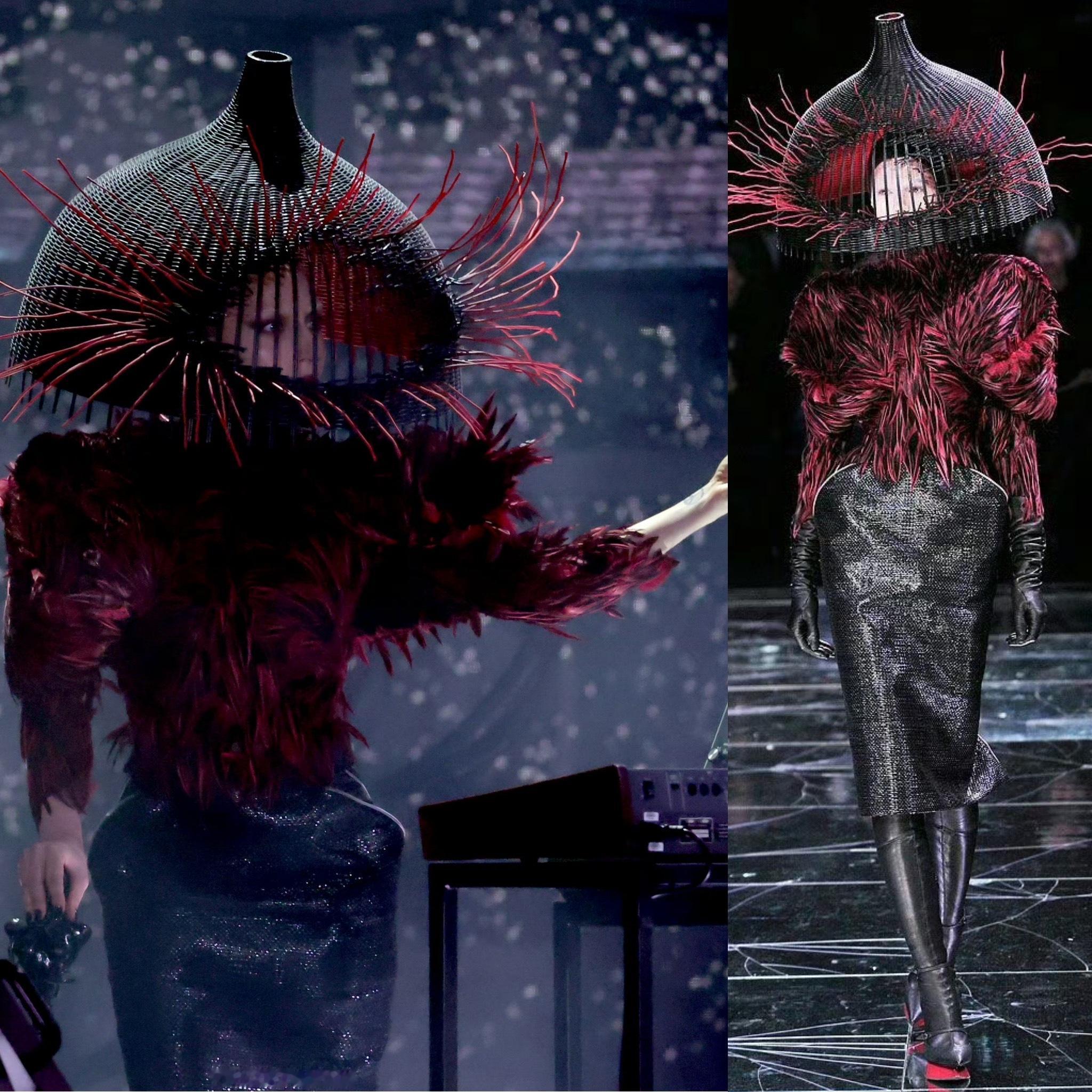 Lady Gaga 演绎鬼才设计大师好友Alexander McQueen 设计