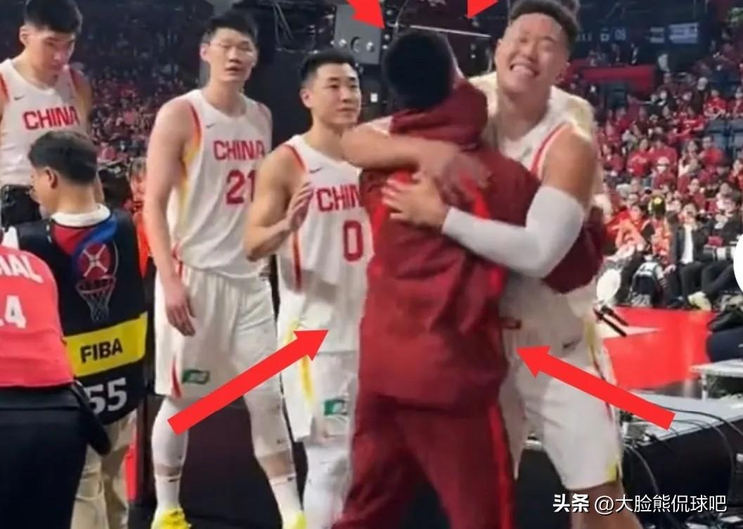 这边比赛，中国赢在了变阵跟团结，上半场大比分过后的情况下并没有放弃，在张镇麟&余