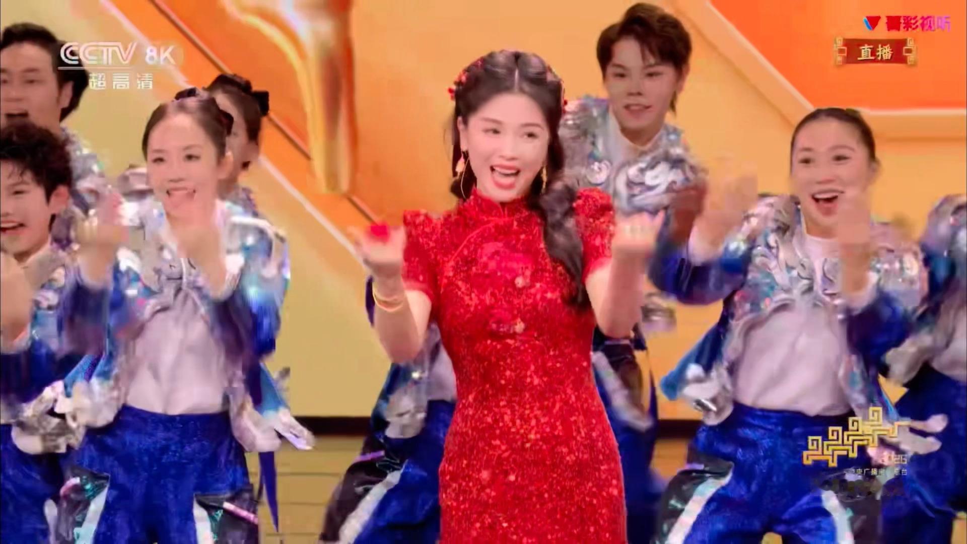 春晚段子大考春晚刘涛 妈祖送福 我站着接，坐着接，躺着接！！！ 